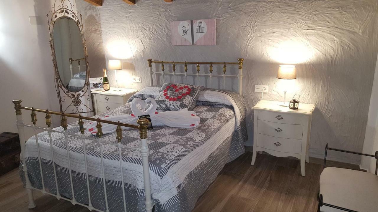 Casas Rurales Almoguer Frailes Екстериор снимка
